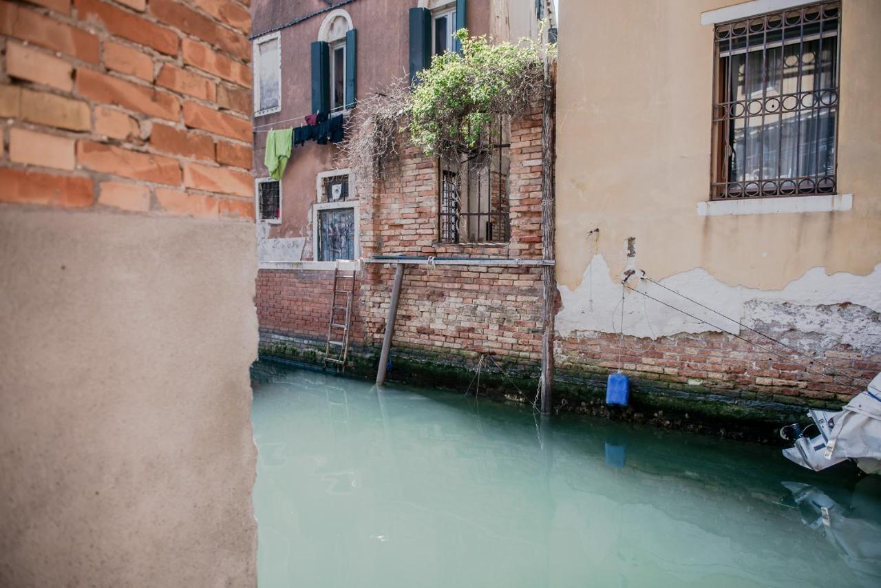 Gondola Rosa, Incantevole Vista Sul Canale Venice Ngoại thất bức ảnh
